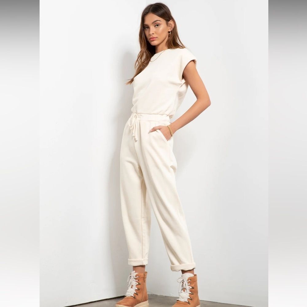 NWT Senona Athleisure Cap Sleeve Casual Cinch Waist Jumpsuit, Size S